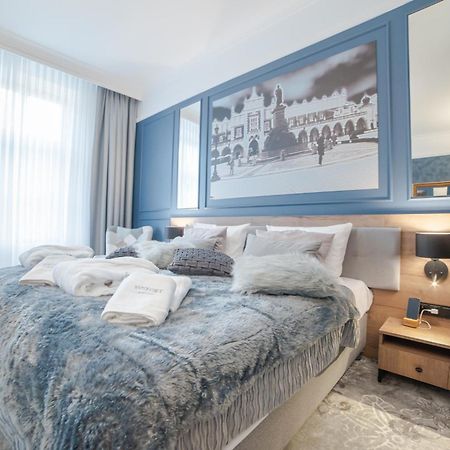 Vinfort Aparthotel Krasków Εξωτερικό φωτογραφία