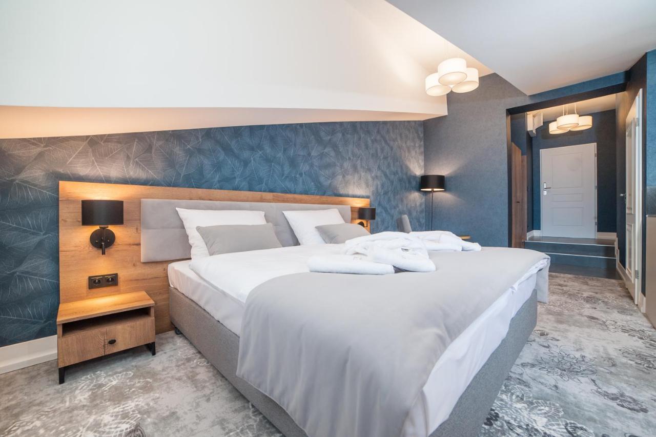 Vinfort Aparthotel Krasków Εξωτερικό φωτογραφία